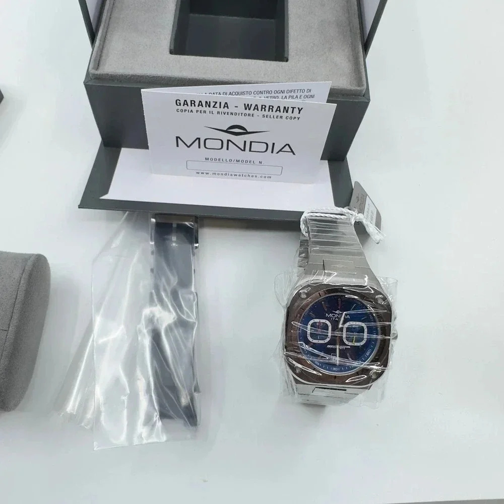 Mondia Mens Wristwatch Madison Forma 820 Stainless Steel Silver MI-820-SS-BL-CM - Picture 4 of 10